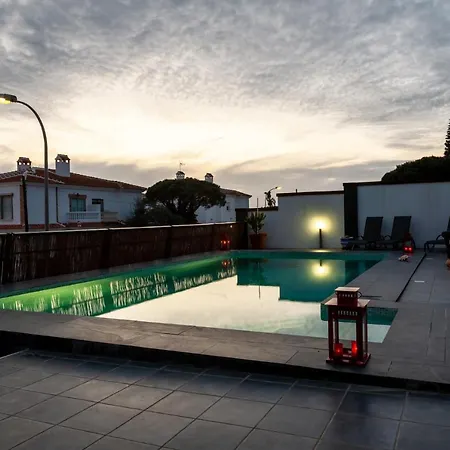 Con Piscina Privada En * Mazagon