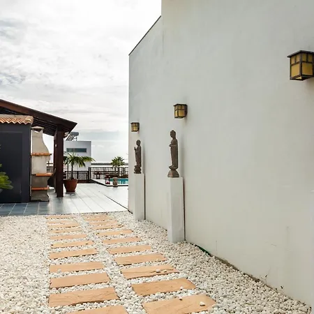 Con Piscina Privada En Holiday home *