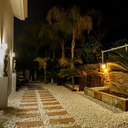 Con Piscina Privada En * Mazagon