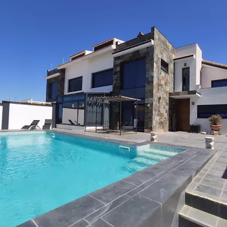 Con Piscina Privada En Ferienhaus Mazagón
